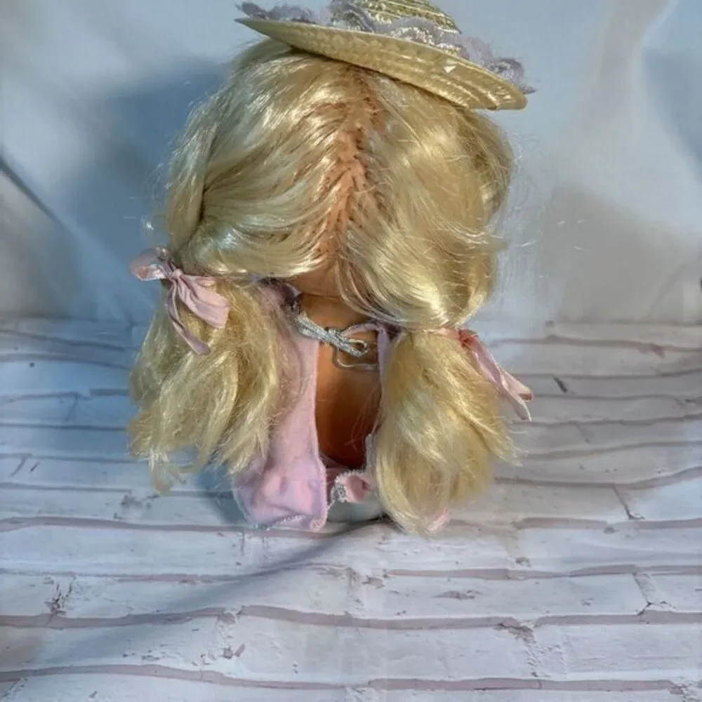 Vintage 1988 Mattel Lil‎ Miss Makeup Doll Long Blonde Hair Blue Eyes  Vtg Little